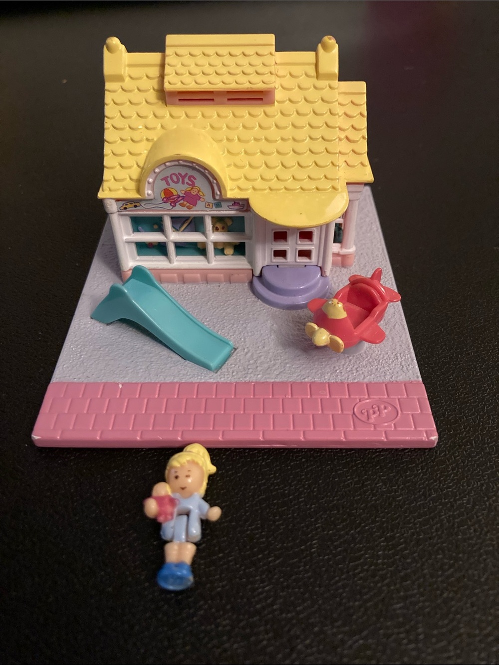 Blue Bird Mini Toy Shop Playset Mattel 11197 Polly pocket pollyville 1993 90’s